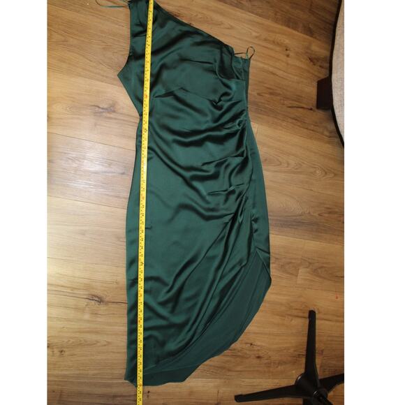 NWT! Sugarlips Belen One Shoulder Satin Ruched Midi Dress Green Women’s M - Picture 6 of 9